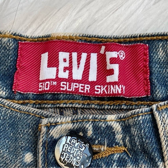 LEVI’S Vintage Denim Distressed Festival Vacation Shorts - Picture 3 of 11